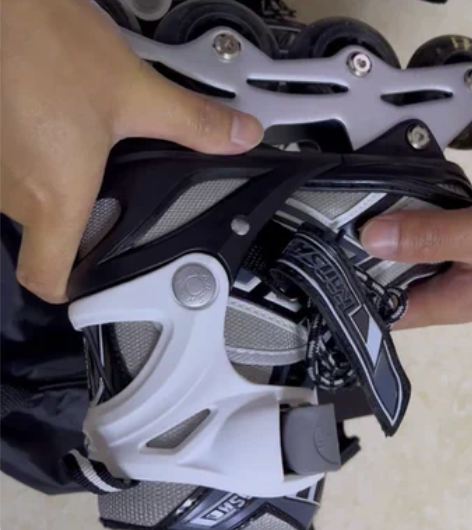 狂神成人溜冰轮滑旱冰鞋直排单排滑冰鞋可调成...