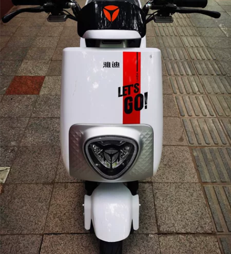 雅迪战龙  续航80公里，车很新，手续全。...