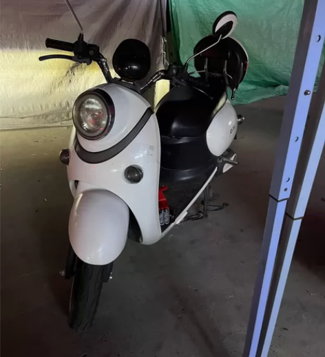 闲置五星钻豹电动车，自提同城需要联系 电池...