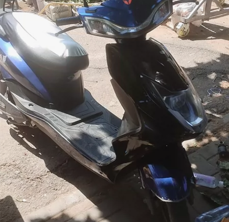 雅迪9成新电动车有需要的联系 感兴趣的话点...