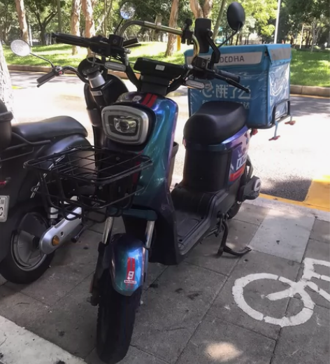 出个人自用几乎全新麦铃009电动车电瓶车车...