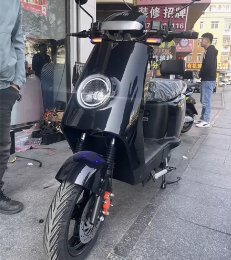 深圳全新二手电动车48v60-72伏可上白...