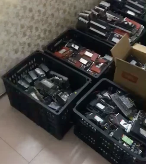 各种各样原装拆车控制器，由于太多没法一一上...