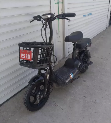8成新台玲电动车，好骑续航远，能跑60里地...