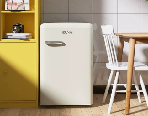 小冰箱 小冰箱小型优诺BC-106R 复古...