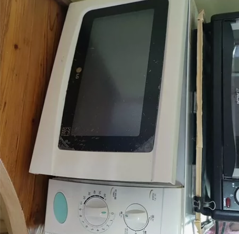 自己在用的LG微波炉，买新的了，闲置出，1...