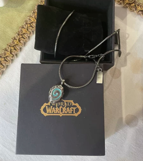 魔兽世界炉石官方正版项链 箱说全 感兴趣的...