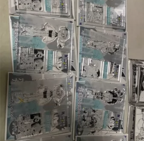 猎人x立牌 有两个玛琪一个蚁王均35¥35