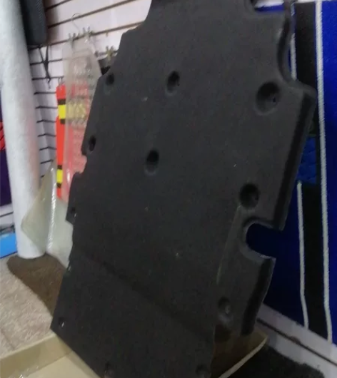 奥迪A6L原车油底护板2020—2023年...