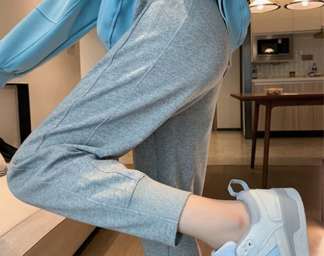 灰色运动裤女春秋宽松束脚休闲加绒哈伦灯笼卫...