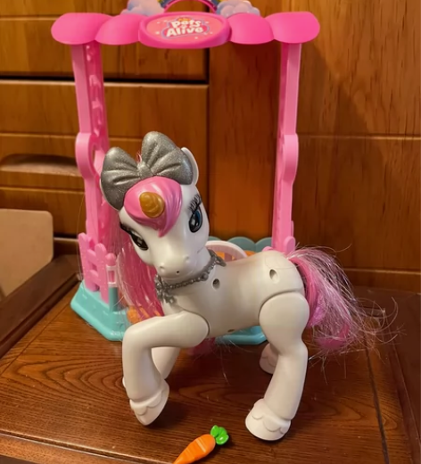 二手zuru互动感应独角兽 把手放到独角兽...