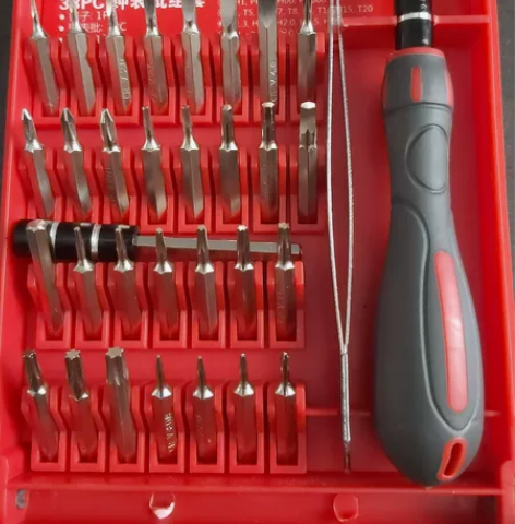 德力西33件套钟表螺丝刀套装 拆开看了一下...