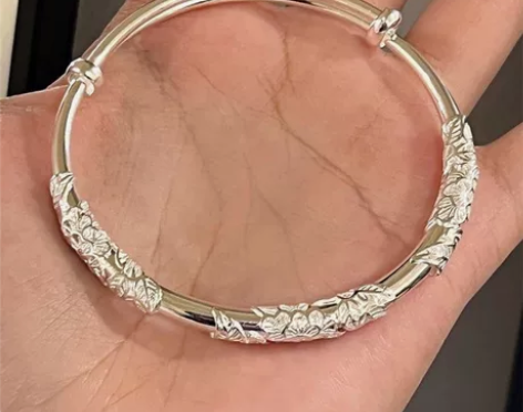 【手链包邮】百搭气质学生礼物 森女繁花手镯...