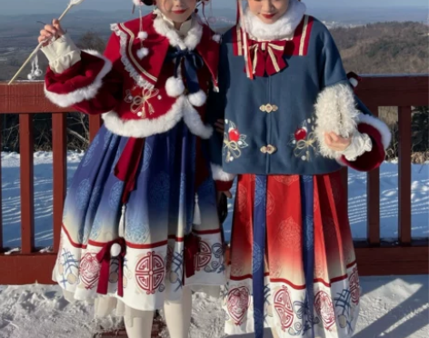 森女原创想去海边白雪闺秀古风汉元素盘扣毛呢...