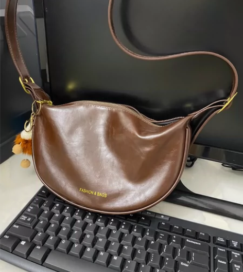 30包邮, 新款时尚单肩斜挎PU饺子包. ...