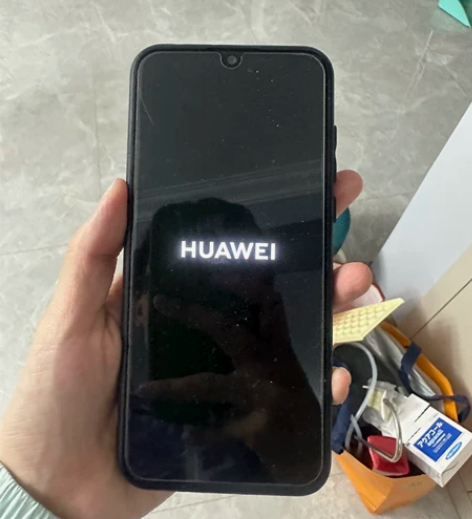 家里有台备用机，华为畅想10S，用了一年多...