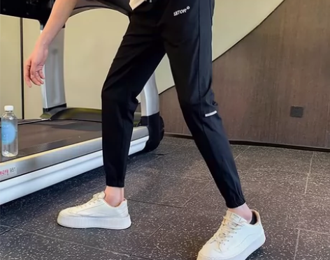 男生夏季裤子九分裤 男修身束脚休闲裤绣标男...